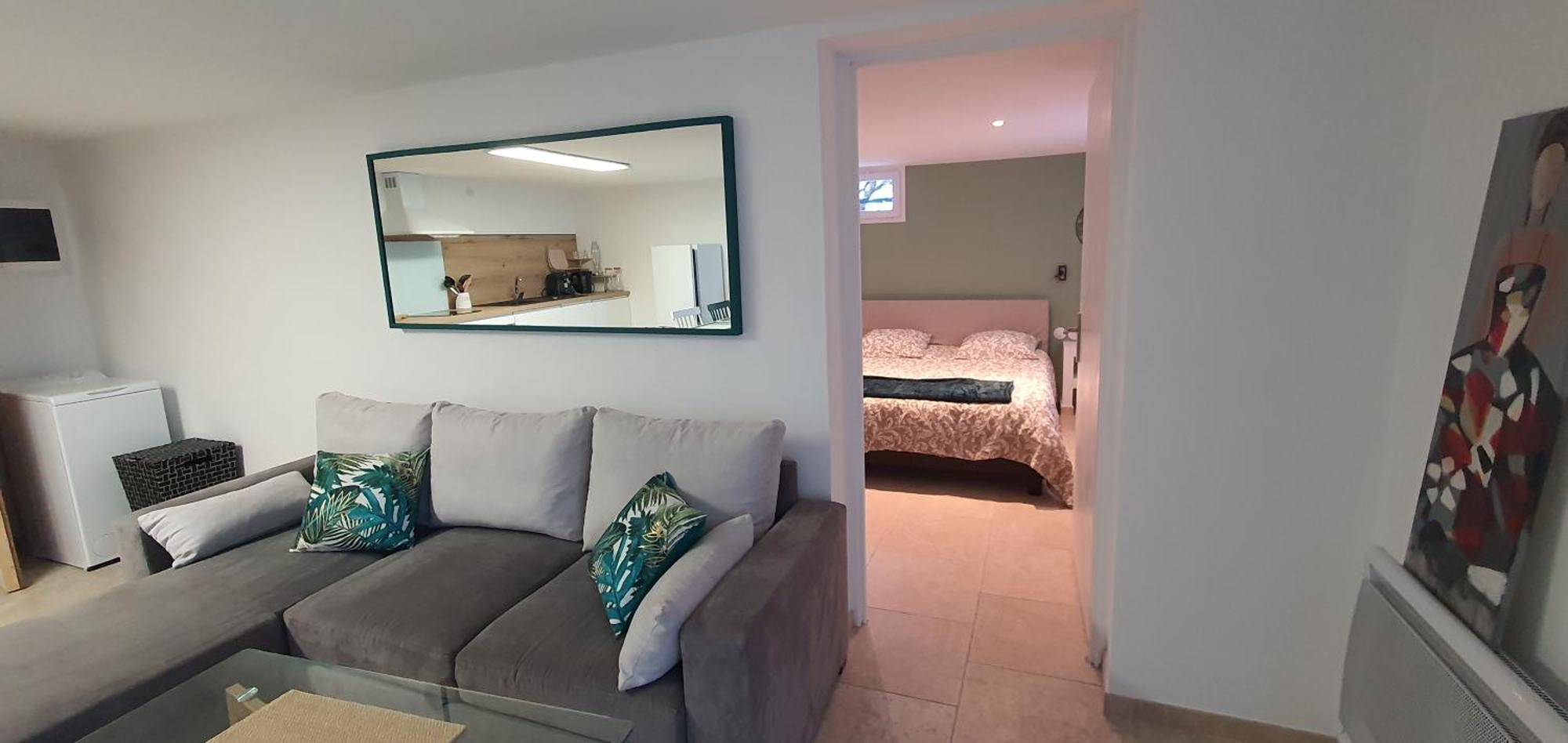 La Romarine Apartment Bourg-Saint-Andéol Екстериор снимка